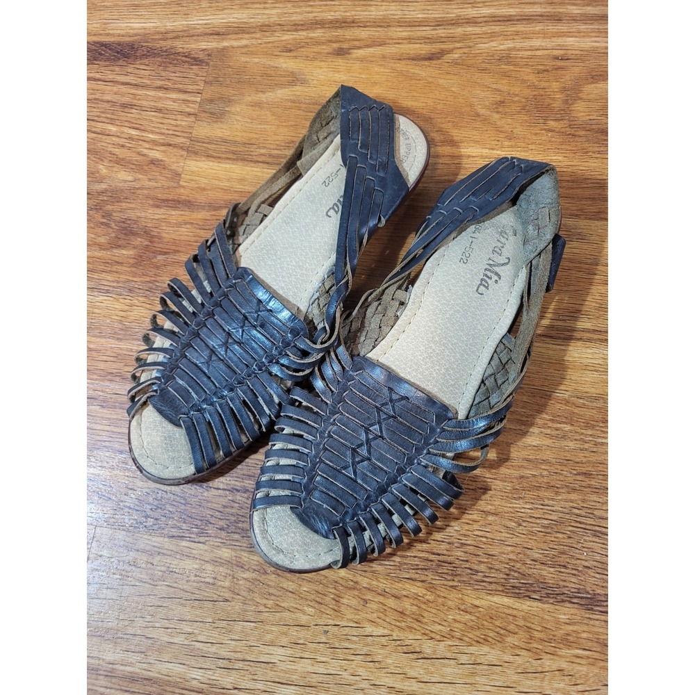 Vintage Cara Mia Size 7 Leather Open Toe Sandals Read